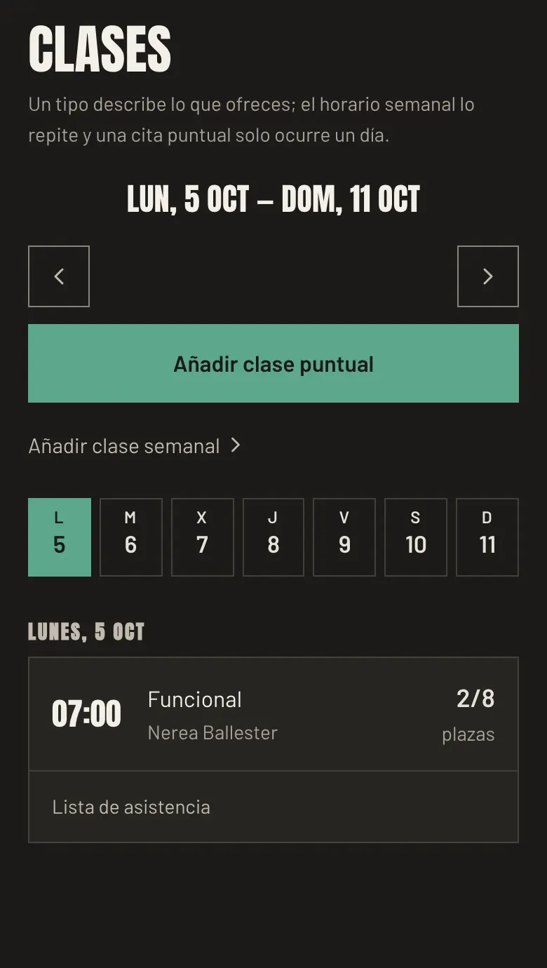 Las clases del gimnasio en el panel, con fechas, horas, monitores y plazas ocupadas.